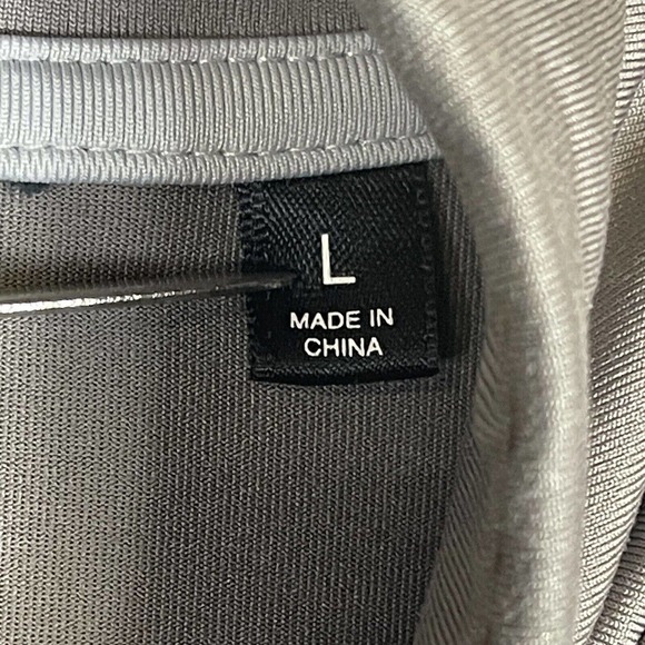 Travis Mathew Mens L Full Zip Golf Jacket Mock Neck Pockets Stretch Gray Striped - Picture 9 of 15